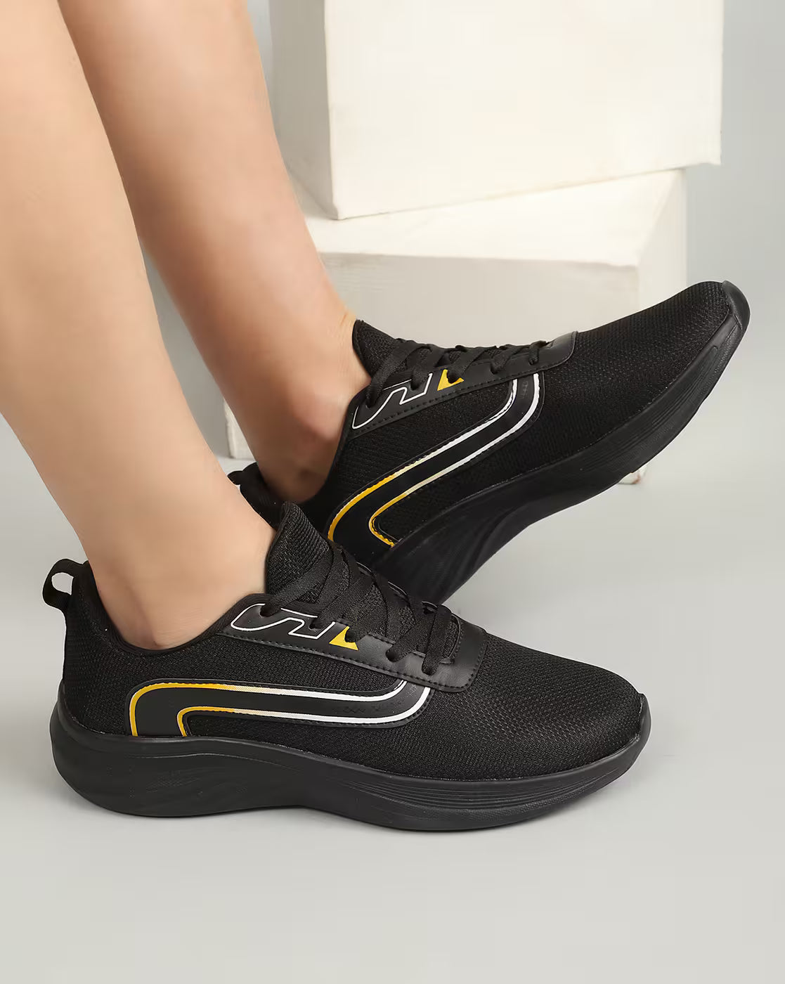 Koura Elegance-01 Running Shoes - Black